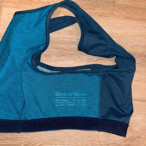 Outdoor Voices Tri Color Athena Crop Top - Picture 3 of 4